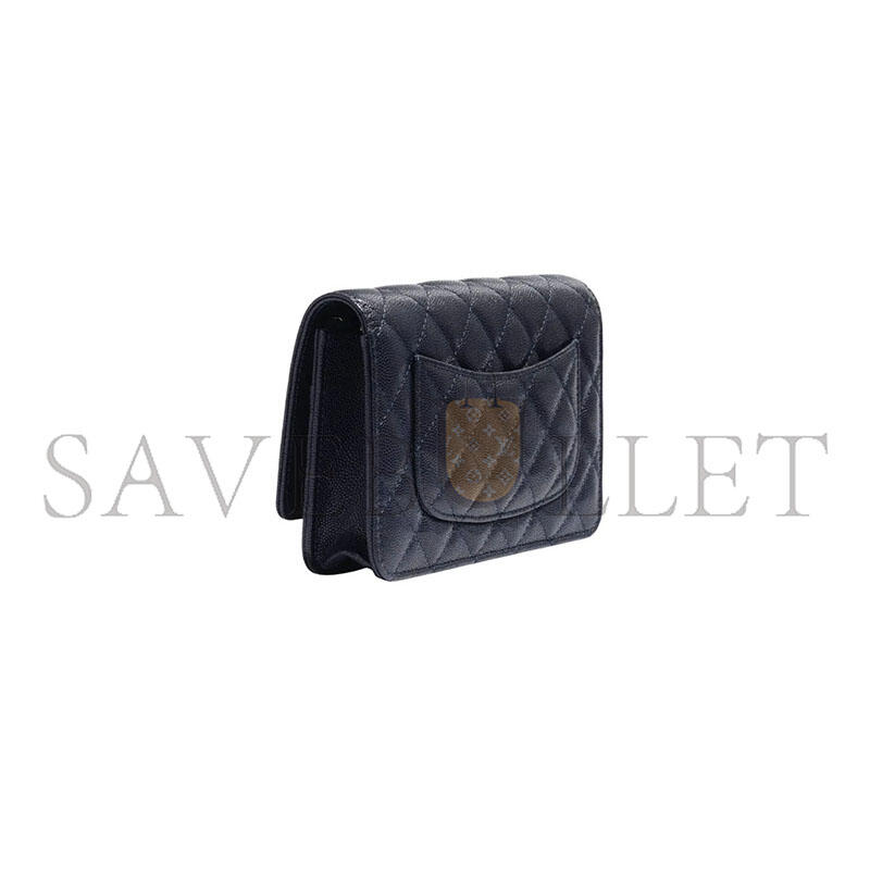 Ch**el WALLET ON CHAIN IN SHINY GRAINED CALFSKIN STRASS AND GOLD TONE METAL (19*12*3cm)